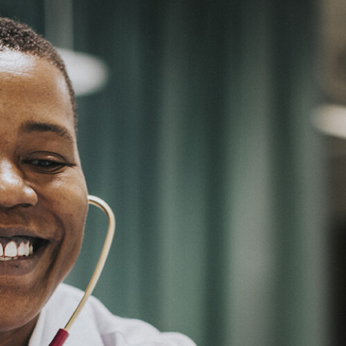 Doctor doing a checkup on a hospitalized patient