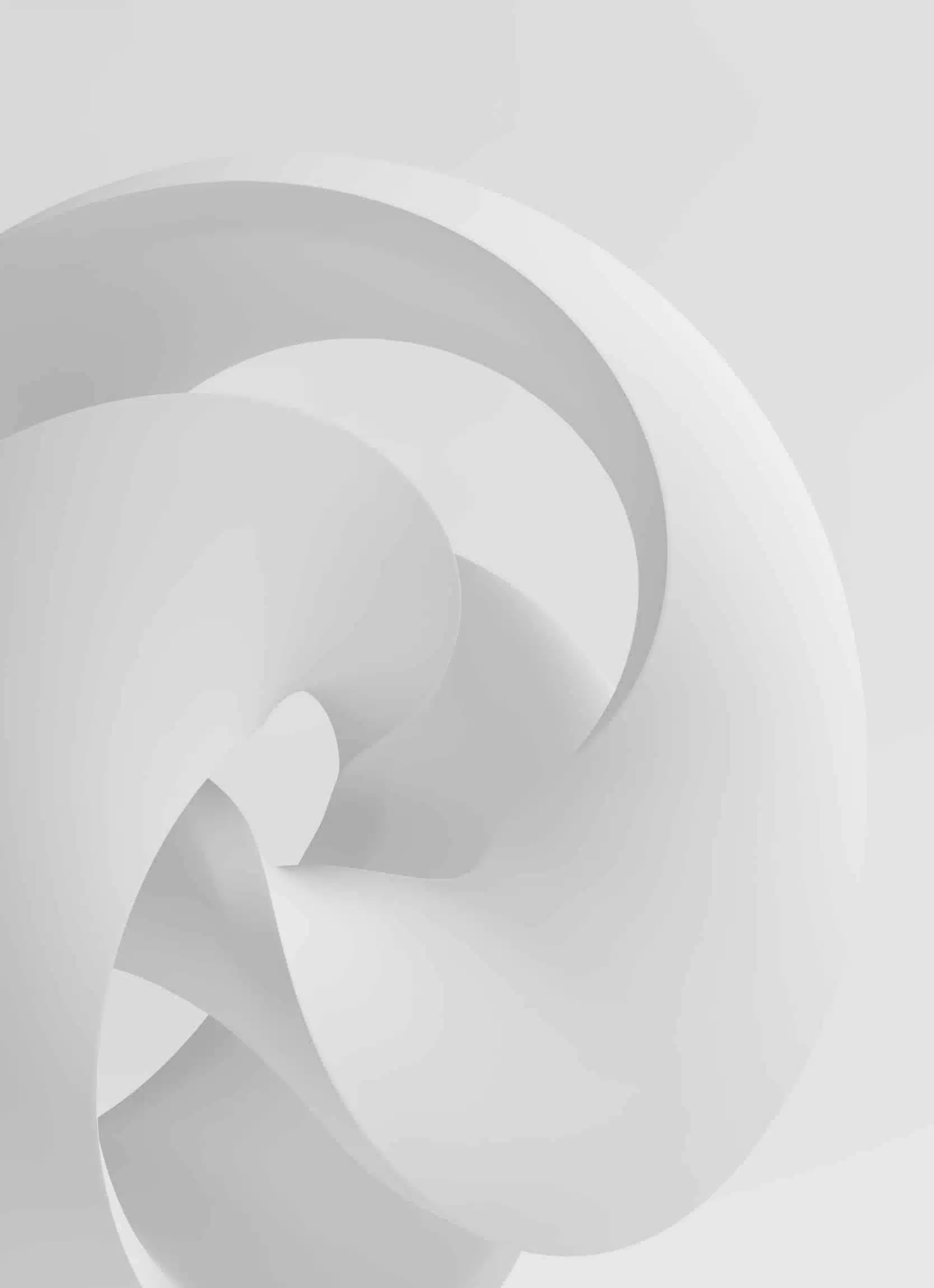 Formes abstraites blanches et grises en rubans courbés et superposés formant une spirale douce avec ombres subtiles sur un fond minimaliste.
