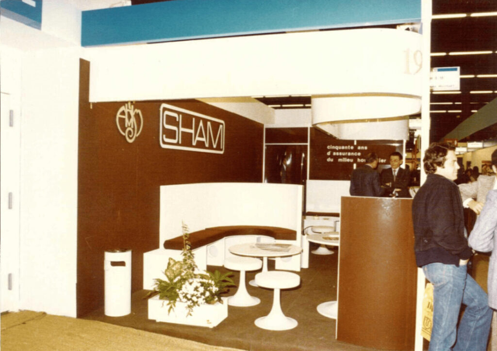 Stand SHAM lors d’un salon professionnel dans les années 2000.