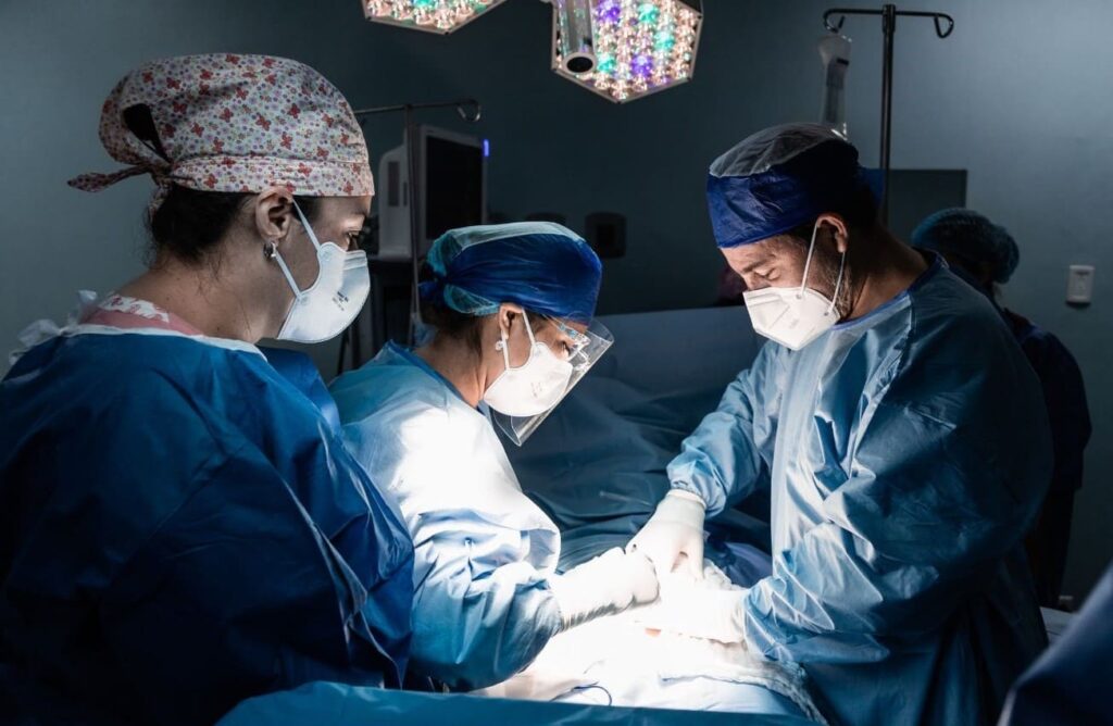 check-list sécurité du patient au bloc opératoire