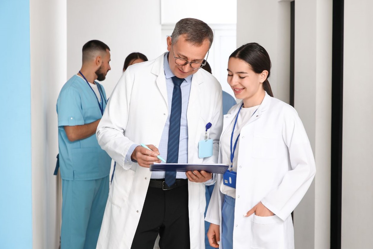 interne en médecine